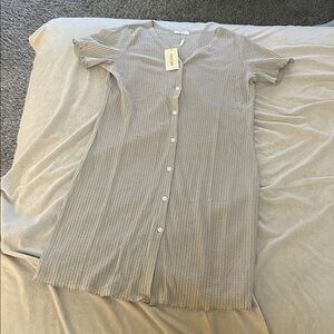 Ekouaer Button-Down Nightgown NWT
